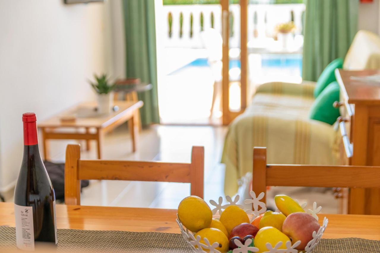 Villa Marina -Cala Enporter- Cala En Porter  Kültér fotó